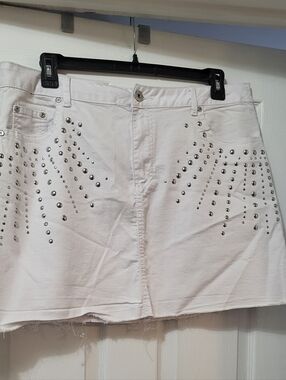 Ashley Stewart White Mini Skirt with Silver Studs